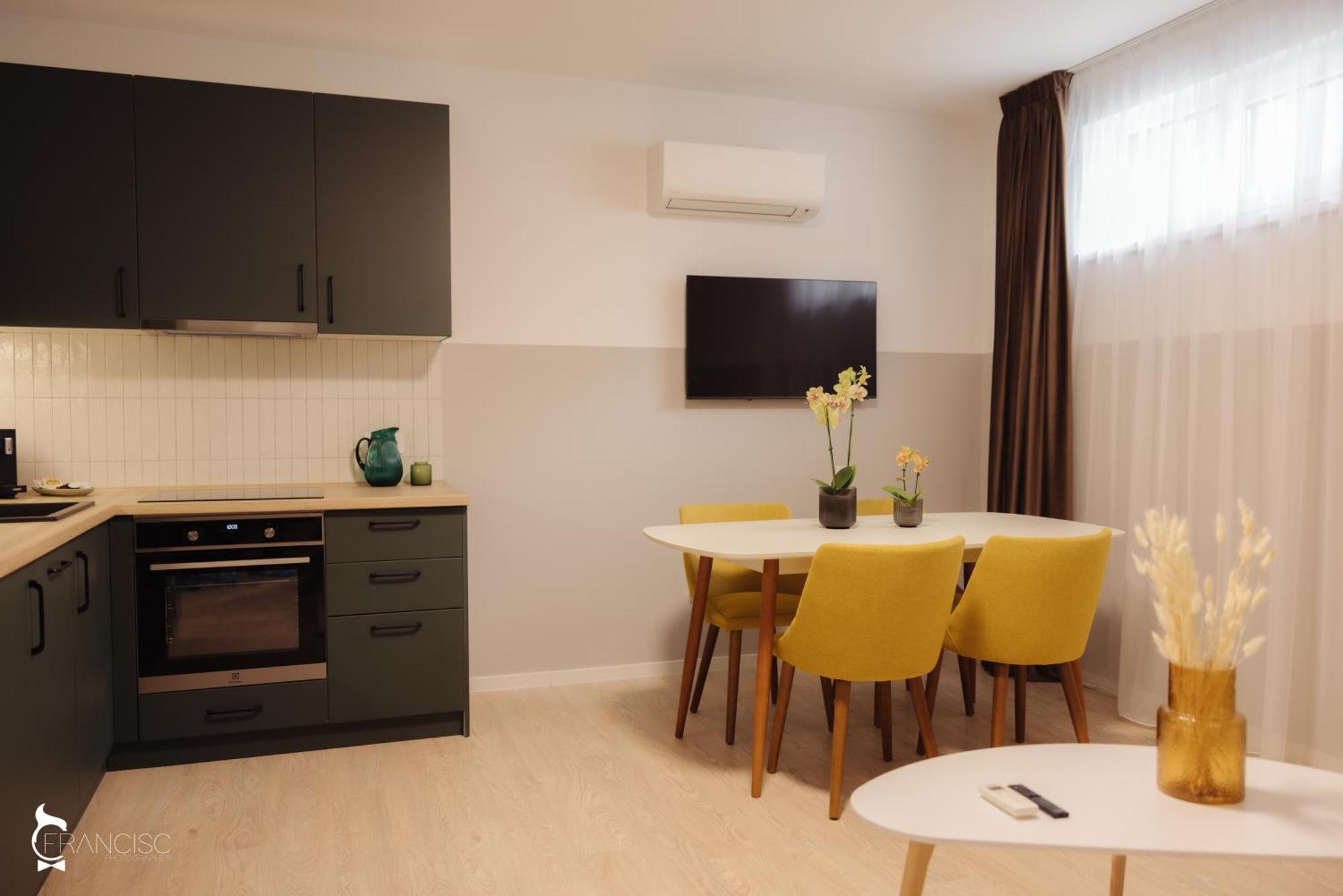 Zen Garden Apartments Клуж-Напока Номер фото